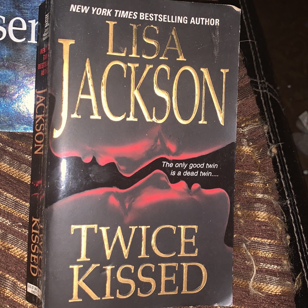 Book bundle - Picture 3 of 5